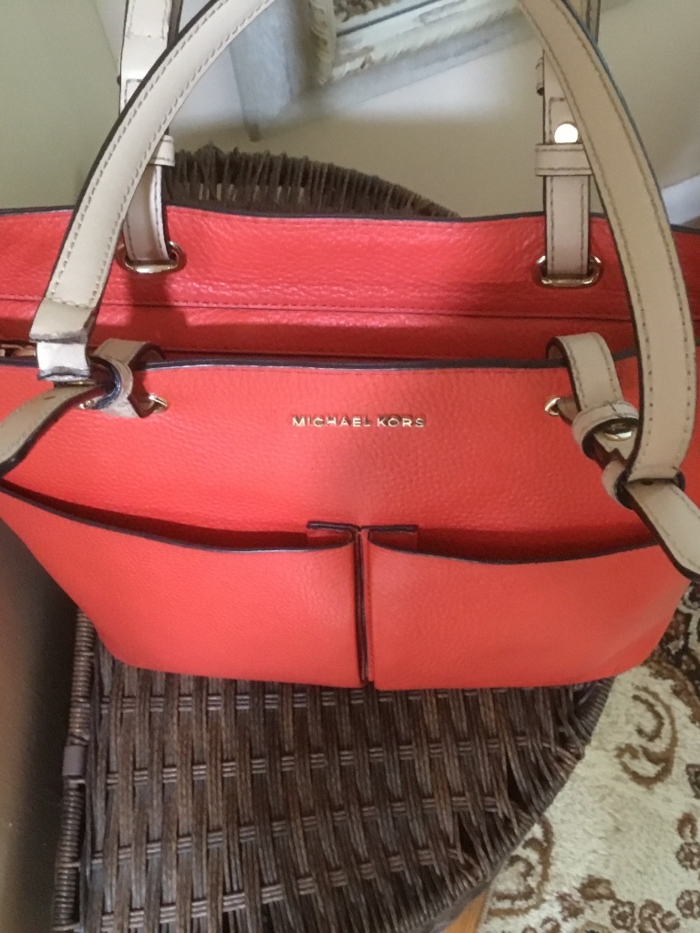 Michael Kors Jet Set Travel Medium Double Pockets Sides Tote (Vegan Leather) - Picture 6 of 16
